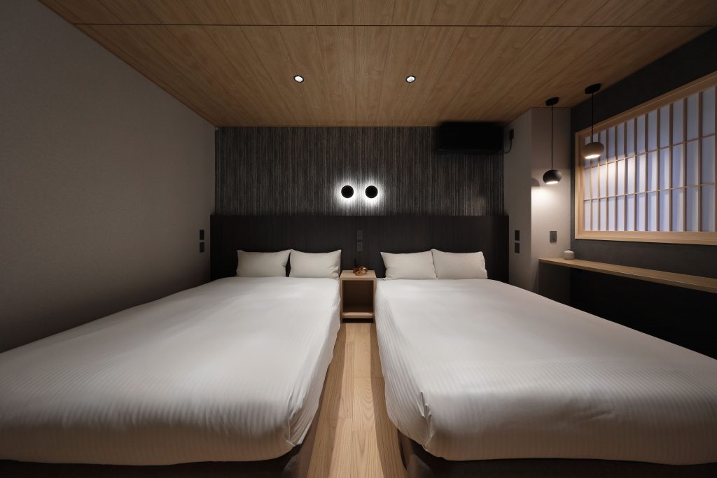 寝室-ファミリースイート